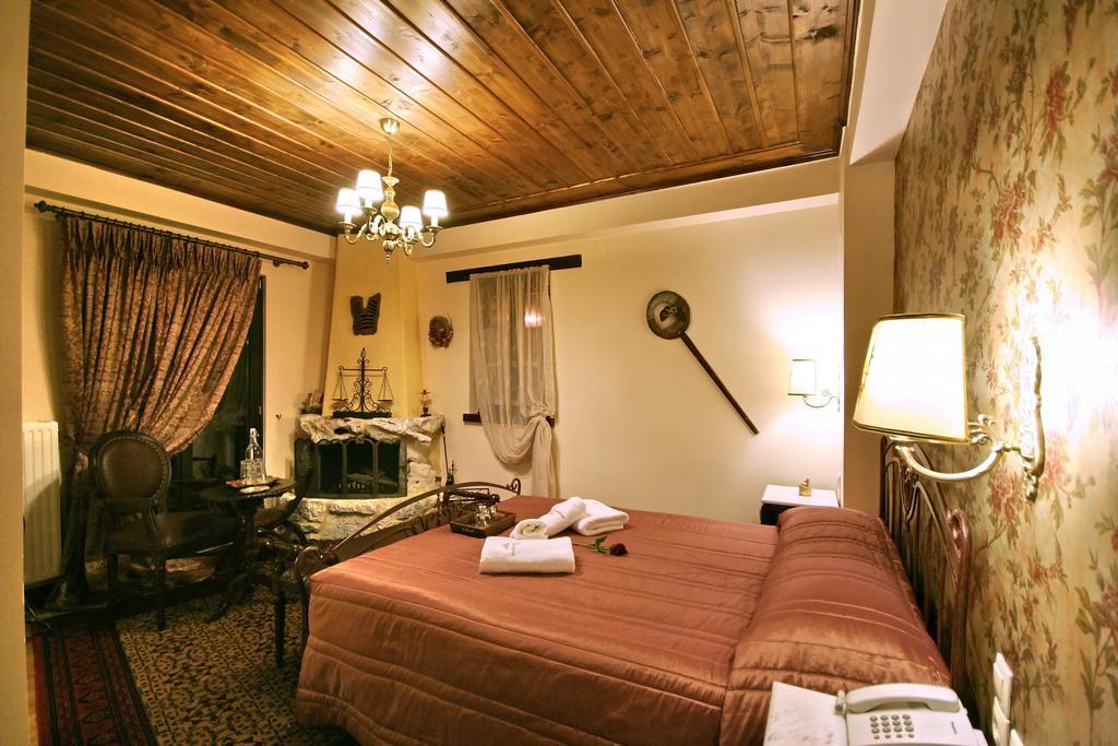 En Dimitsani Hotel Dimitsana Ngoại thất bức ảnh